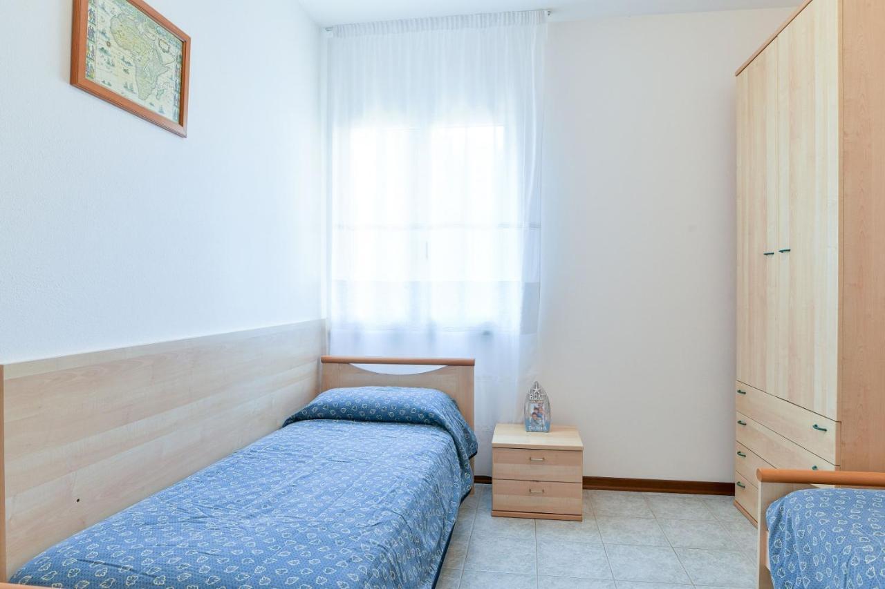 Albatros Apartment กาออร์เล ภายนอก รูปภาพ