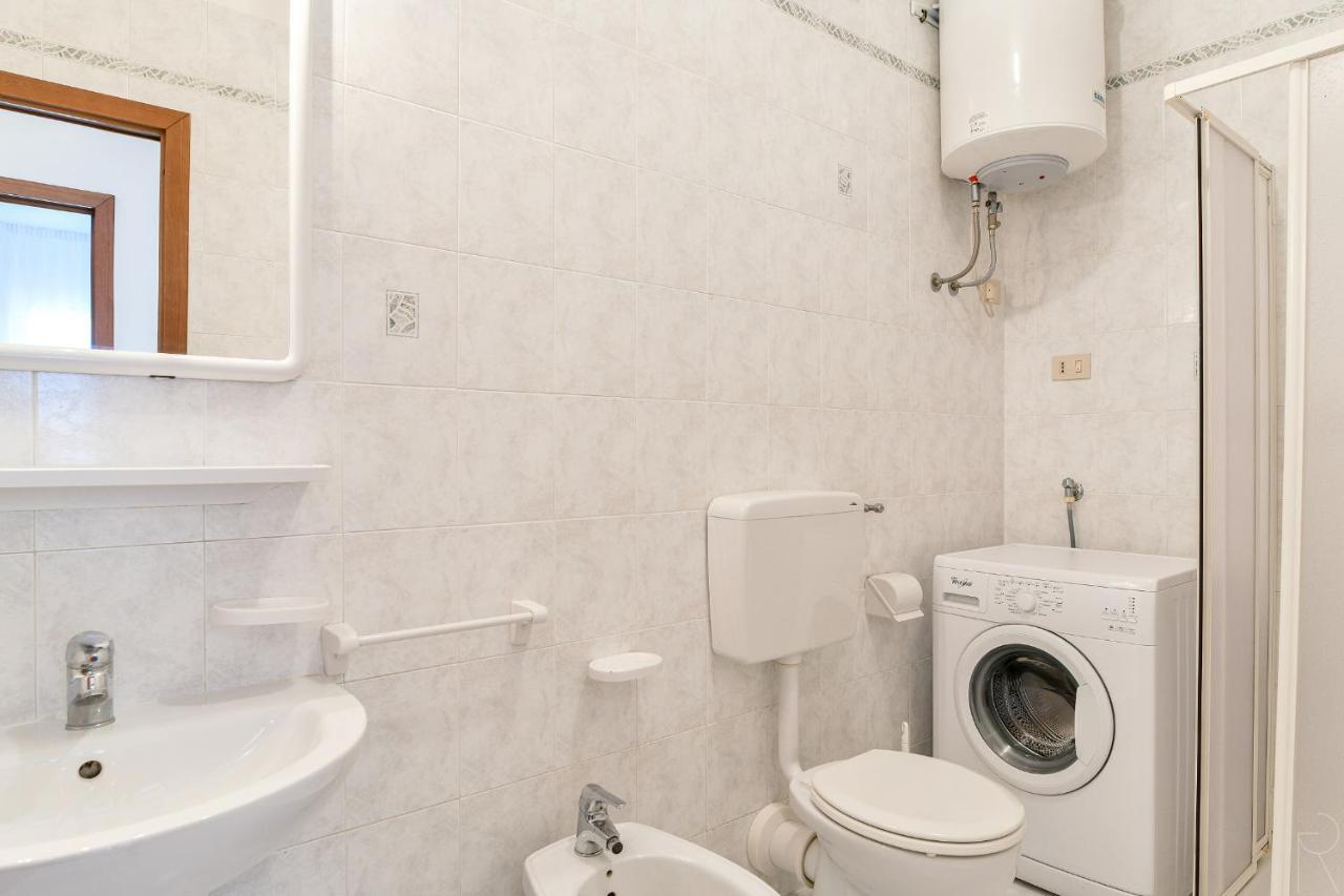 Albatros Apartment กาออร์เล ภายนอก รูปภาพ