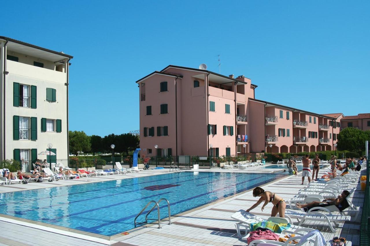 Albatros Apartment กาออร์เล ภายนอก รูปภาพ